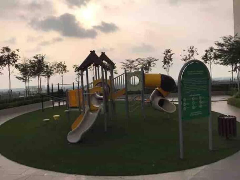 Mufa Studio Suites Klia Sepang Exterior photo